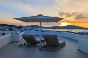 Ad Astra Residence Apartments, Naousa