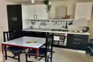 Piccolo Loft in centro Apartments, Asti