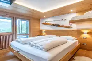 Cesa Ardon 1 Apartments, Canazei