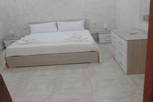 Crystal House, Catania