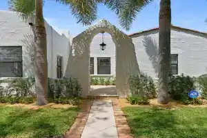 Casa Sunshine - Mediterranean Style Meets Cabana Life, West Palm Beach