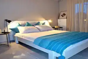 Artemis suites, Volos