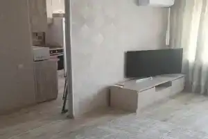 Auezova 49b, 2h komnatnaya Apartments, Ust'-Kamenogorsk