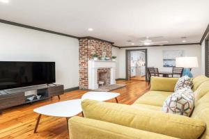 Waldburg Garden Apartments, Savannah