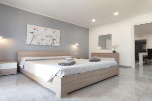 La maison de Geneviève Apartments, Aci Trezza