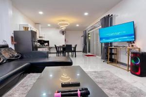 Good View Pool Villa Udonthani, Udon Thani City