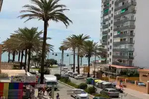 Las Palmeras Apartments, Torremolinos