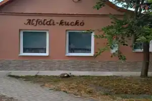 Alföldi-kuckó Apartments, Mako