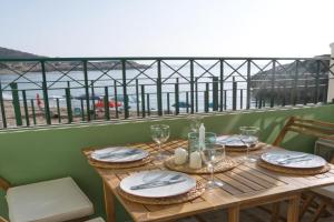 Spectacular Beachfront Duplex on the Mediterranean - Caleta, Catalan Bay Apartments, Gibraltar