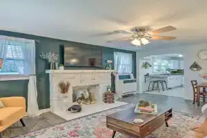 Historic Cottage 7 Mi to Table Rock Lake!, Branson