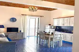 L'Antico Palazzo Apartments, Santo Stefano di Camastra