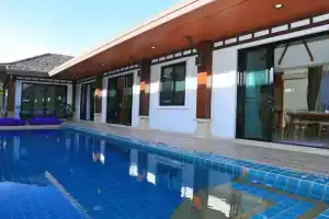 3bedroom pool villa only 250m to the beach F10, Rawai