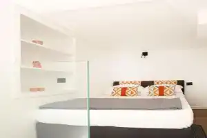 Casa800, Capri Village