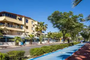 Large Duplex Apartment With Sea View, Antalya