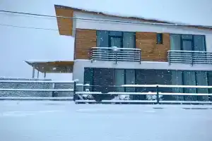 Cottage Marta Sadgeri, Borjomi