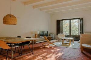 Flateli Santa Clara 02 Apartments, Girona