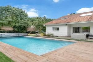 La Baule - Magnifique maison avec piscine - 8 Pers Guest house, La Baule-Escoublac