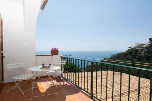 Amalfi Venere house -balcony & seaview, Amalfi