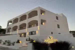 Alexander Suites, Drios