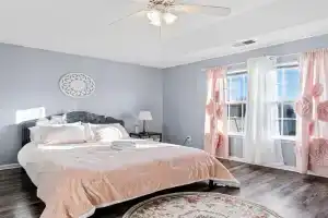 Locked In Guest house, Charlotte