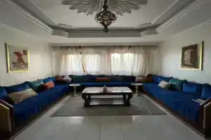 Beautiful 3-Bedroom Apt in the Heart of, Tangier