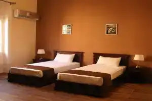 Gresham Hotel, Cairo