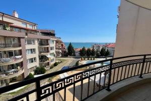 Cozy 1BD Apartment with a Lovely Sea View by Flat Manager, Sveti Vlas