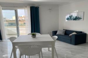 Condo with Patio overlooking Piazza Apartments, St Julians