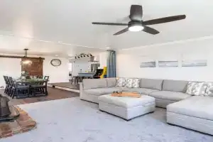 Modern SLC Home Only Mins Downtown & Airport Guest house, Salt Lake City