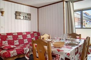 Appartement rénové 2 pièces, skis aux pieds, 4 pers, WiFi - FR-1-344-955 Apartments, Les Menuires