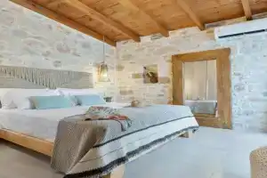 The Violin House, Chania Town