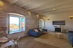 Apartment Tomazina (seaview,central, heritage), Vis