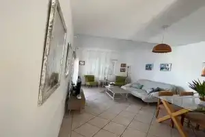 The Best prime location lovely 1 bedroom apartment, Paphos