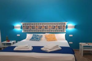 Camera Centro, vacanze e dintorni- Blue House Guest House, Olbia