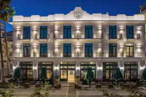 Grand Hotel, Kalamata