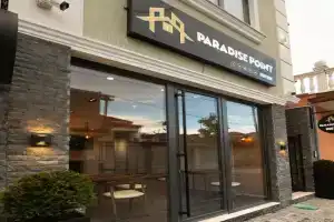 Paradise Point Mini-hotel, Corce