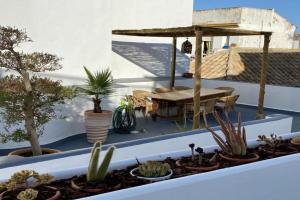 132 La Casa del Pintor, Tarifa