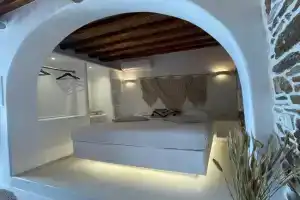 Psathi Apartments, Kithnos