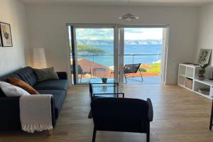 Apartman, Jelsa