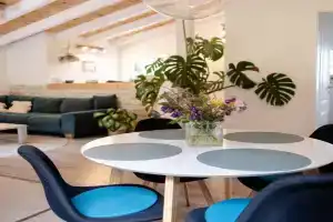 Leonidas Guest house, Stromberg