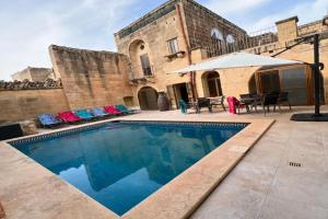 Birbuba House 2, Gharb