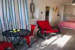 Private and Comfy Cabin near to MIA airport Apartments, Miami