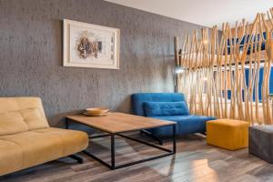 Touch the Mountains, Twins Hotel, New, Gudauri
