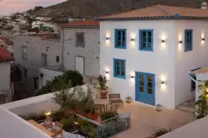 Orloff Legacy Suites, Hydra