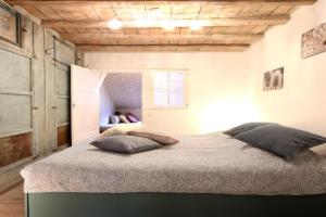 Retro 68 : Charmante maison au centre de Guest house, Malmedy