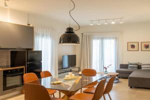Esperos Studios and Apartments, #1 and #5, Stalis