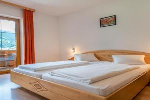 Apartment in near Ski Lift, Neustift