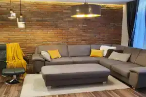 Jégmadár Apartman, Debrecen