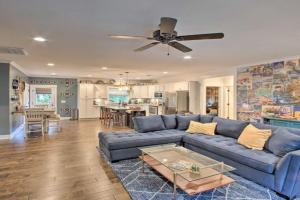 2 Mi to Downtown Luxe Retreat! Guest house, Greenville