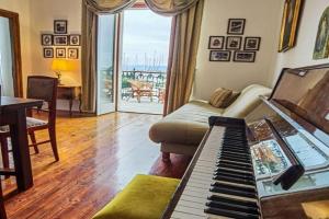 Apartment Emma, Oltre